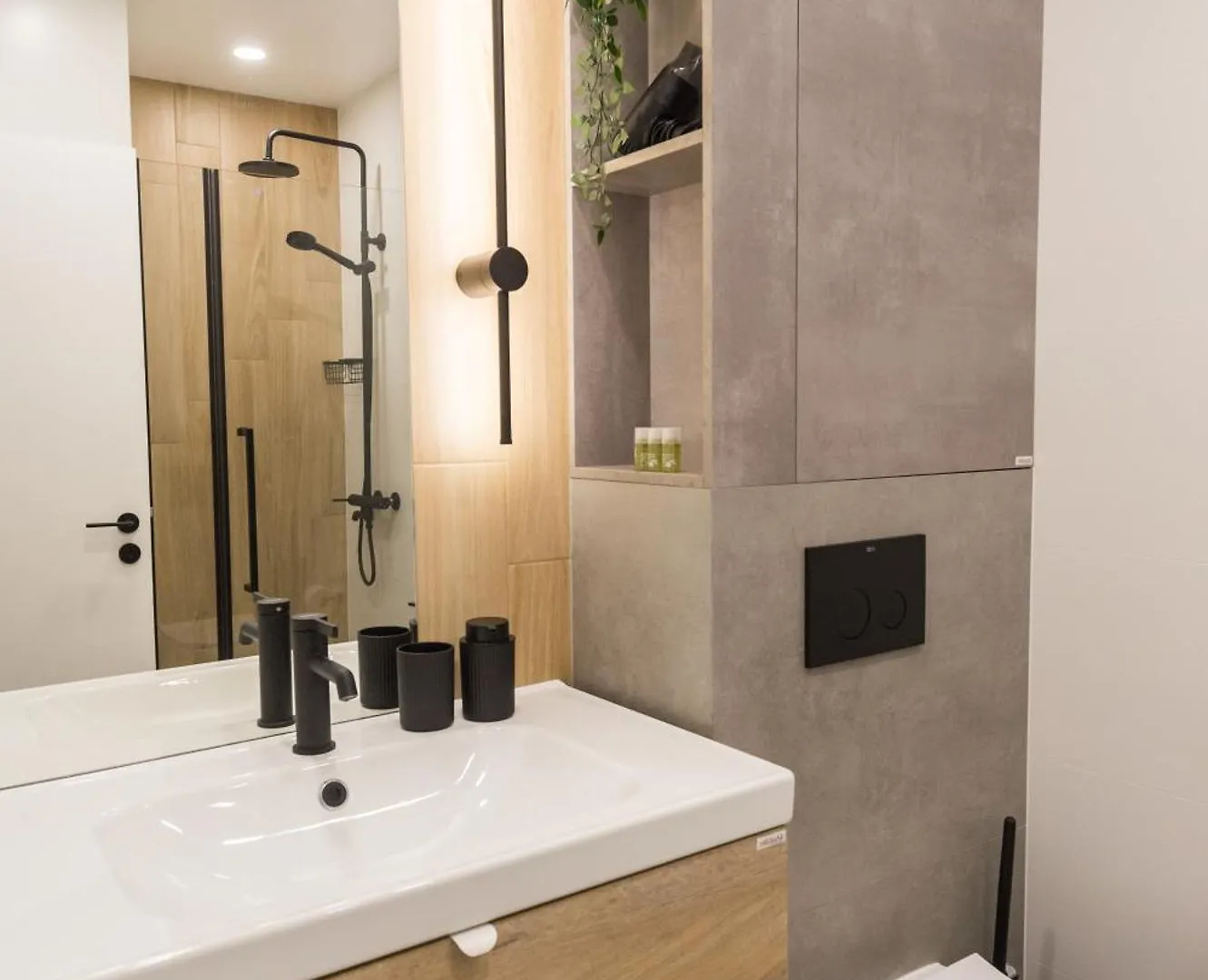 Kashmir Deluxe Apartment With Parking Burgas