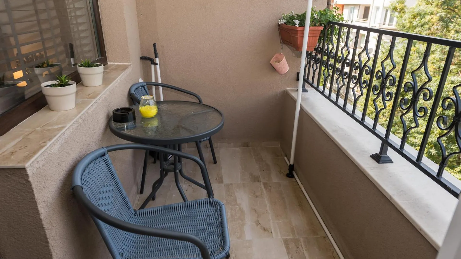 Kashmir Deluxe Apartment With Parking Burgas